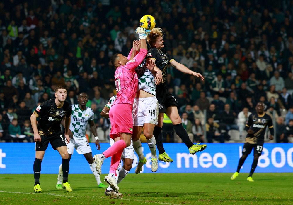 清晨葡萄牙体育调整名单以备葡超,外线爆发环节打磨,管理层满意,临场指挥获称赞(葡萄牙体育里斯本竞技) 清晨葡萄牙体育调整名单以备葡超,外线爆发环节打磨,管理层满意,临场指挥获称赞(葡萄牙体育里斯本竞技)