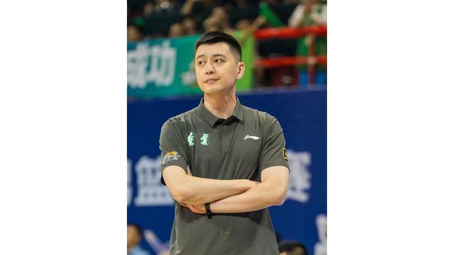 易游娱乐平台 -本钢集团董事长陈继壮