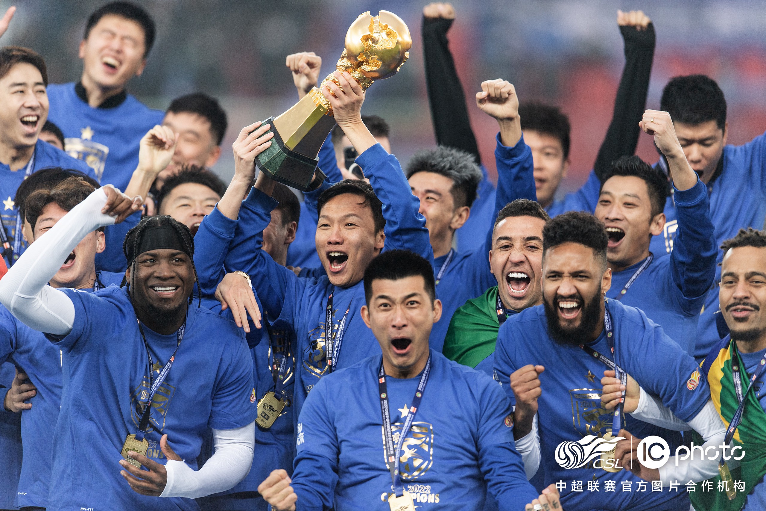 本菲卡训练开放日,清晨内部沟通引欢呼,中超在即,心理建设被强调(综合布线实训心得体会800字) 本菲卡训练开放日,清晨内部沟通引欢呼,中超在即,心理建设被强调(综合布线实训心得体会800字)