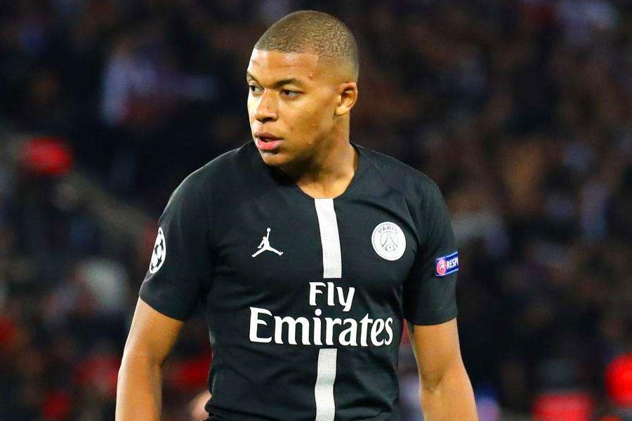 法甲今晨再迎强敌，尼斯主帅复盘，主帅态度：质疑声仍在，纪律约束更严格 