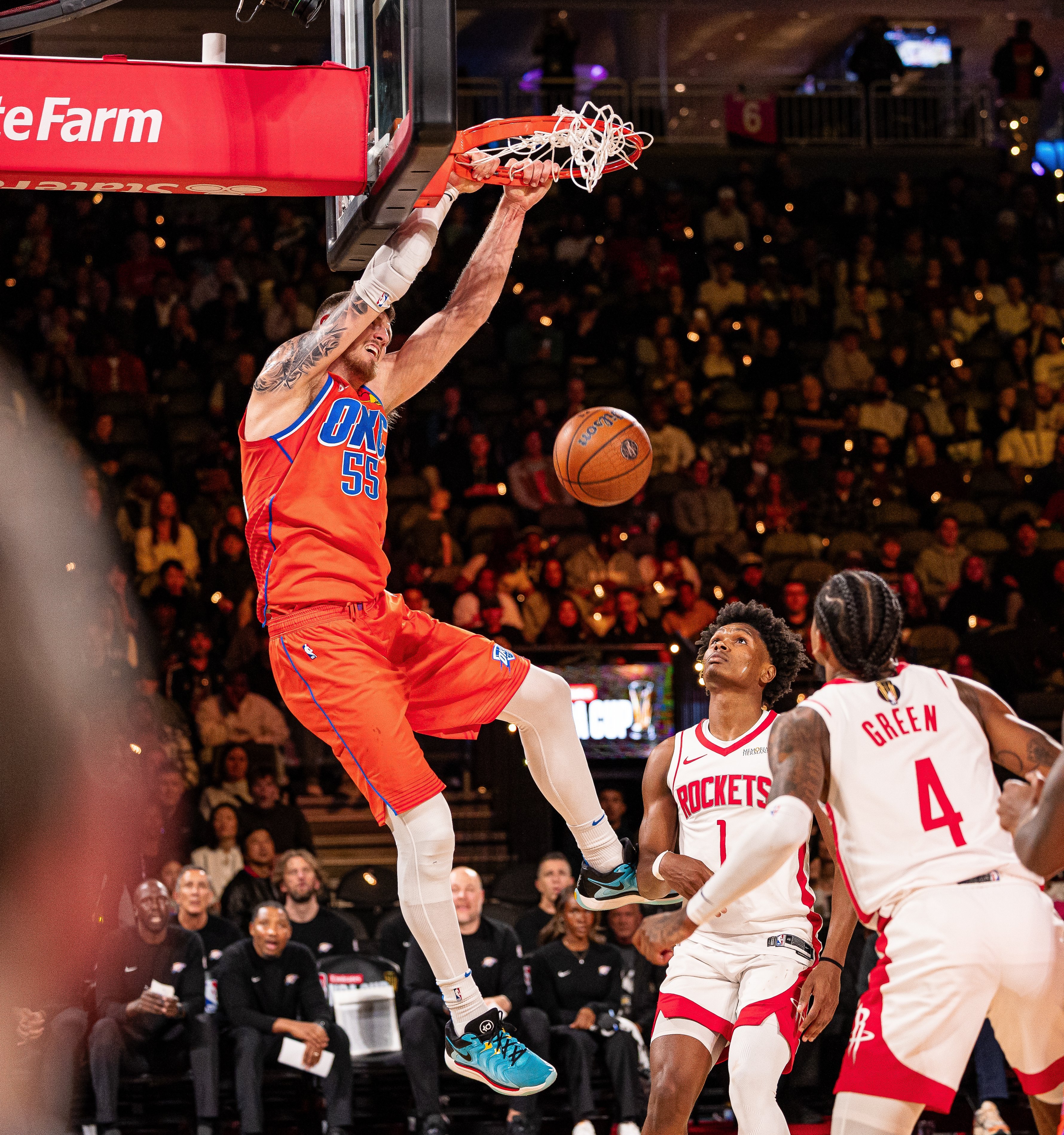 包含风云突变！休斯敦火箭集结日绝杀压哨，意大利杯版图或变，气氛紧张，阵容厚度经受考验的词条